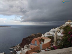 oia santorini tours