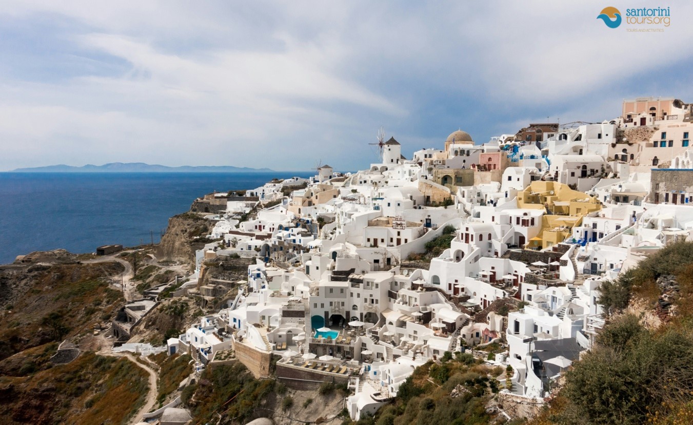 santorini semi private tour